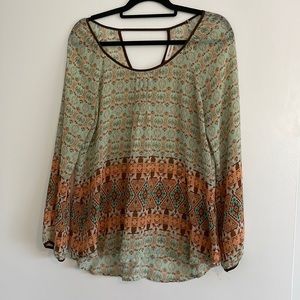Long sleeve printed blouse - size medium